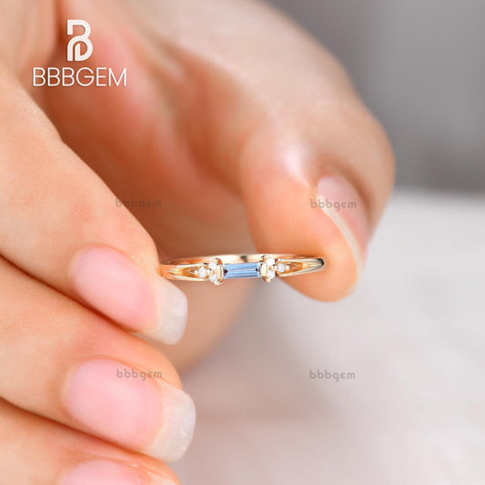 14k/18k Baguette Cut Alexandrite Engagement Ring Vintage