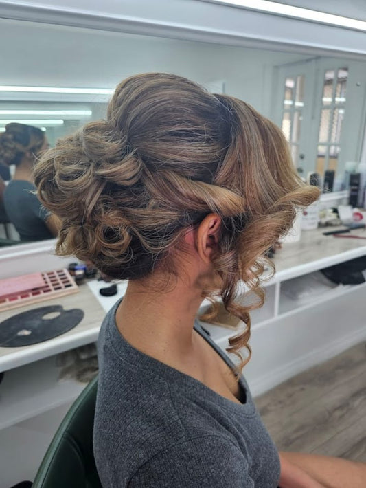 Stylish Hairdos By Julie