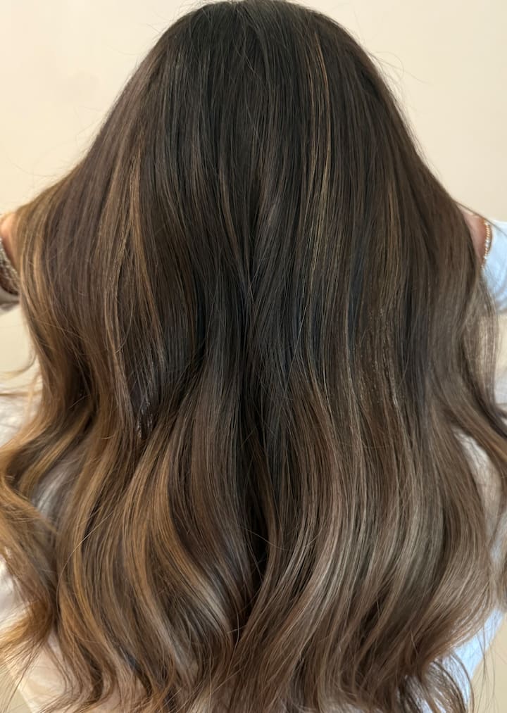 Precise Cuts, Color, And Blowouts By Laura