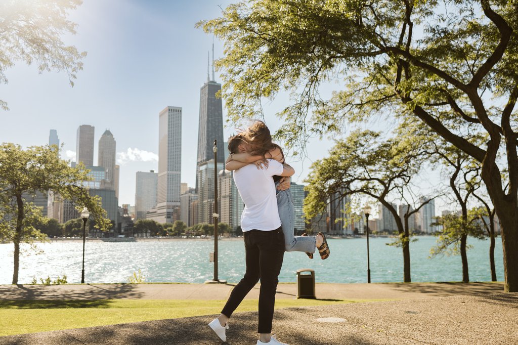 Brandon in Chicago: Proposal / Engagement Photography