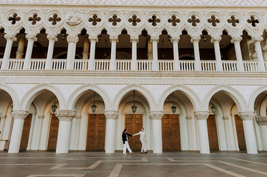 Bree in Las Vegas: Proposal / Engagement Photography