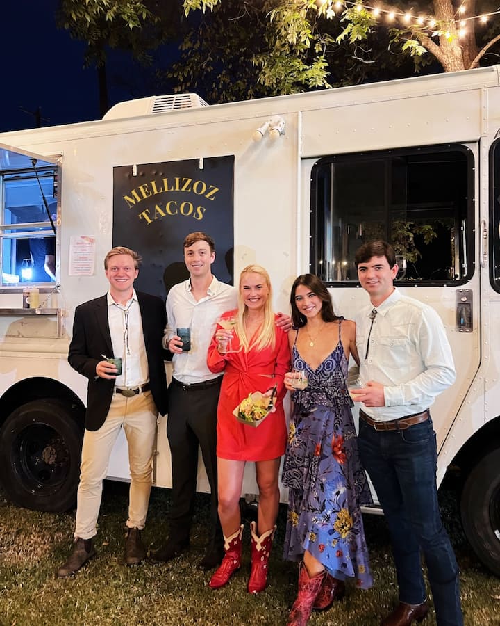 Classic Mexican Favorites By Cruzteca