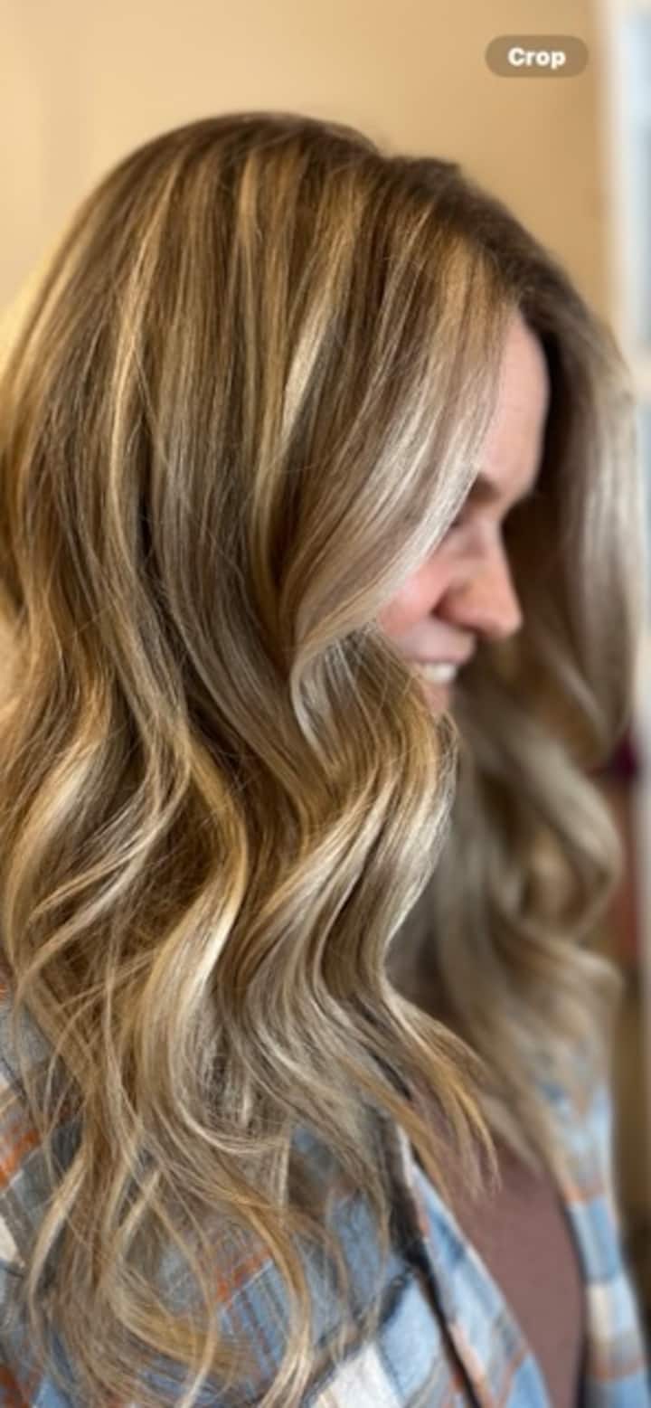 Precise Cuts, Color, And Blowouts By Laura