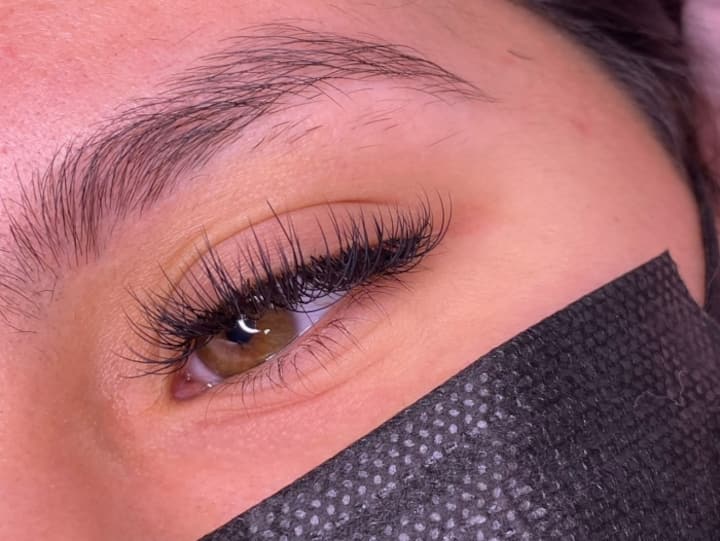 Luxury Lash Extensions