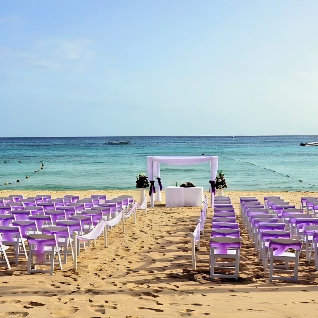 Catalonia Gran Dominicus Destination Wedding Package