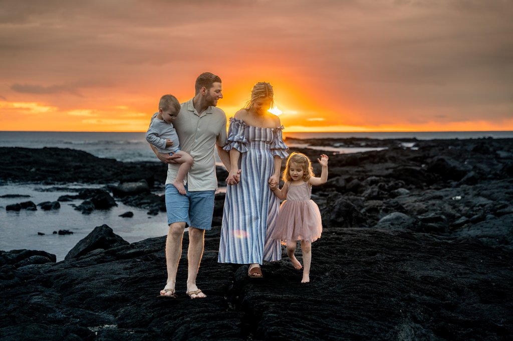 C in Kona: Proposal / Engagement Photography