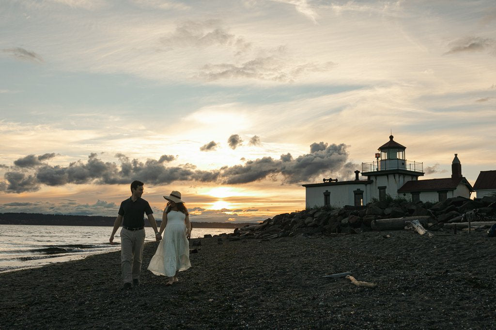 Coty in Seattle: Proposal / Engagement Photography