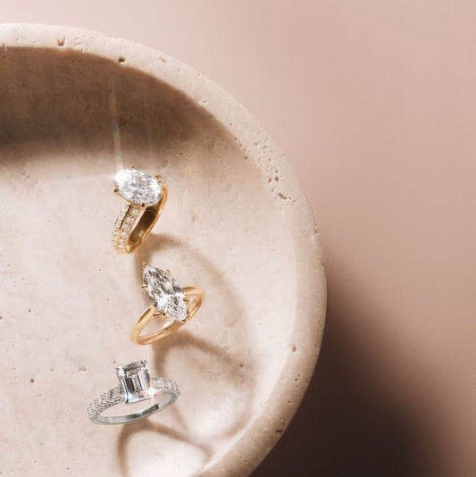 Horizon Pave Oval Ring