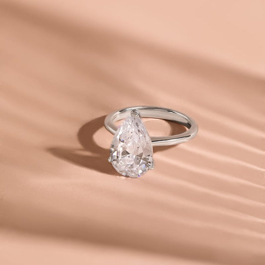 3 Prong Pear Ring