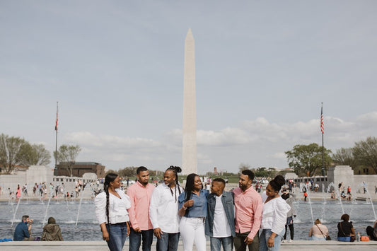 Elisenda in Washington DC: Proposal / Engagement Photography