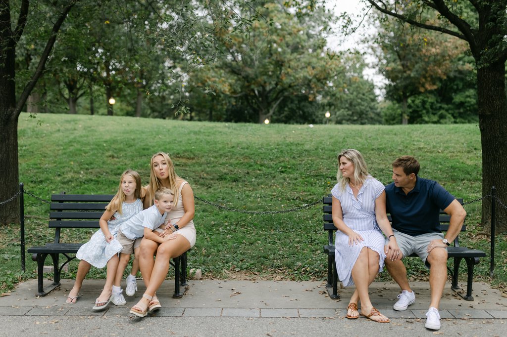 Elisenda in Washington DC: Proposal / Engagement Photography