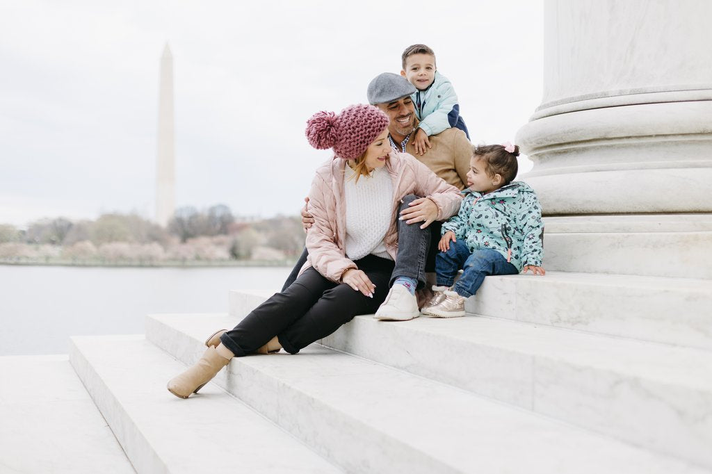 Elisenda in Washington DC: Proposal / Engagement Photography