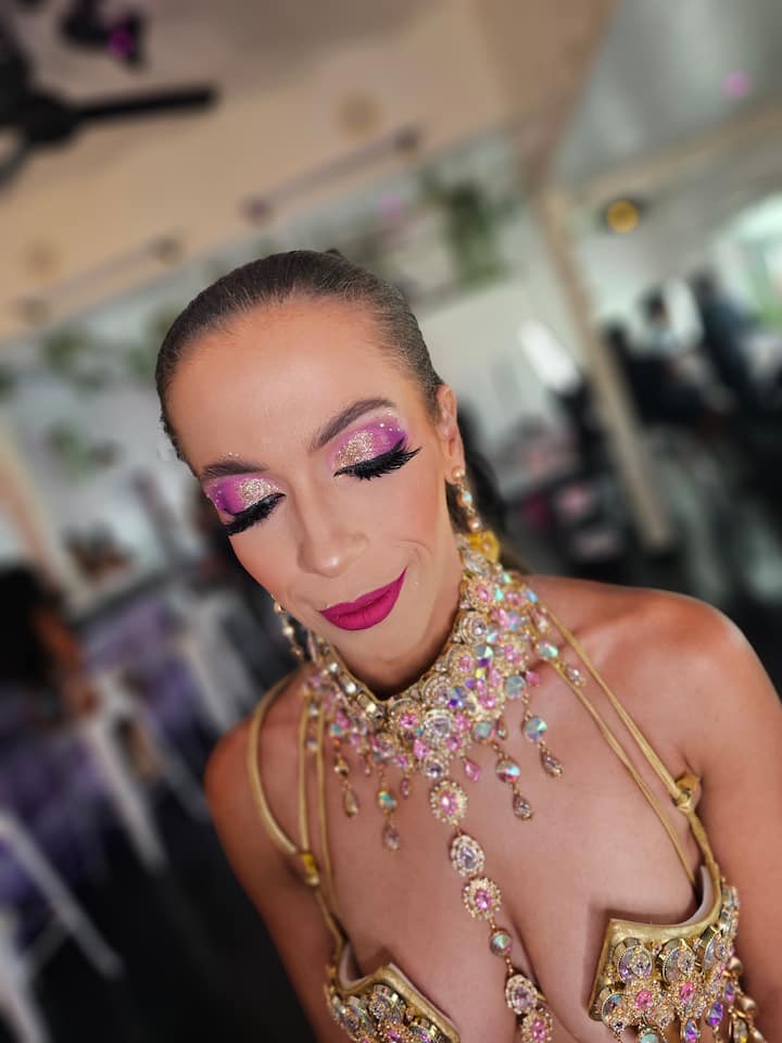 Glamorous Makeup By Julie