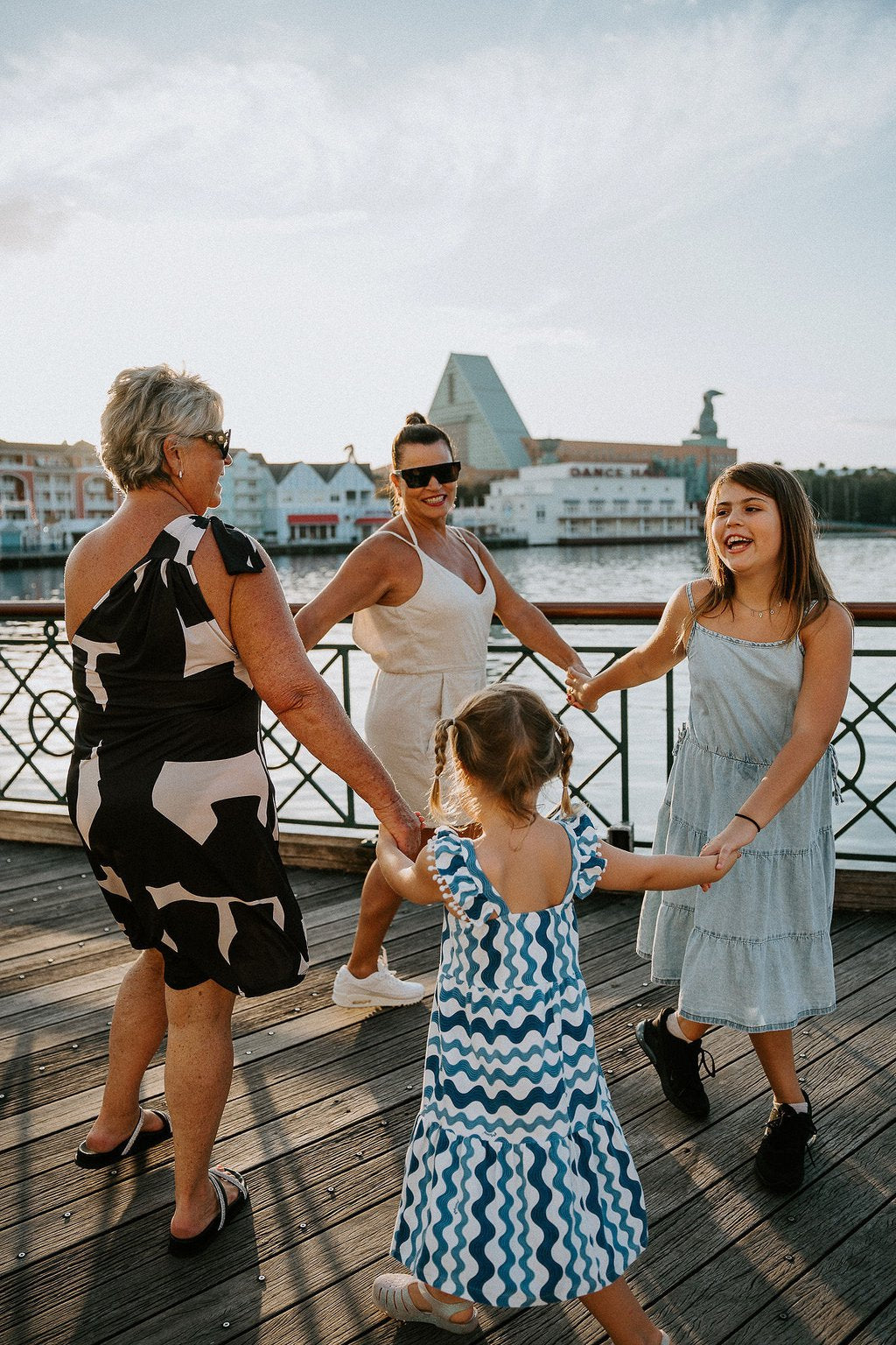 Fernanda in Orlando: Proposal / Engagement Photography