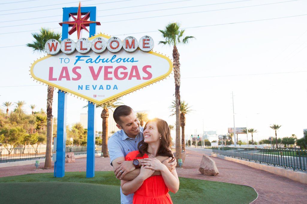 Grace and Phil in Las Vegas: Proposal / Engagement Photography