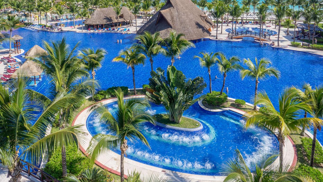 Barcelo Maya Beach Destination Wedding Package