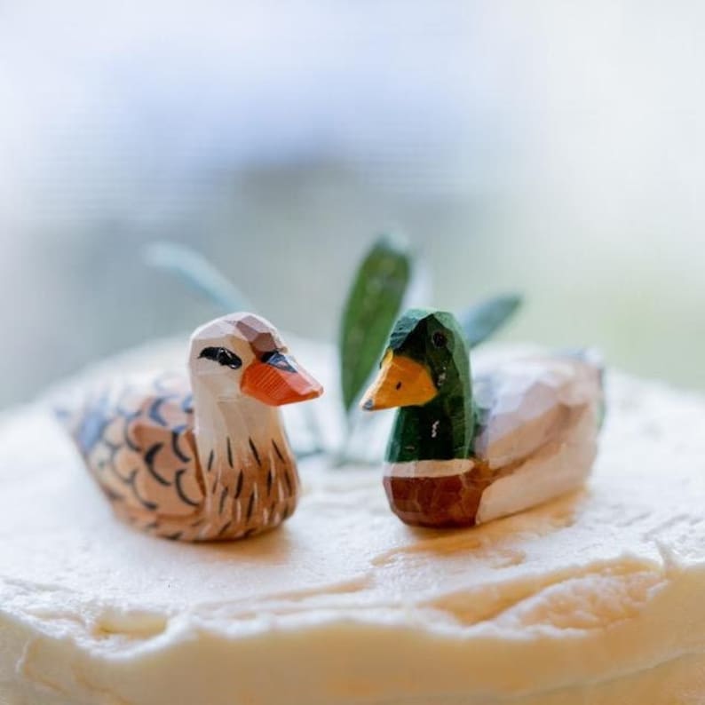 Hand-Carved Mallard Duck Wedding Cake Topper Figurines: Miniature Bride Groom Decor