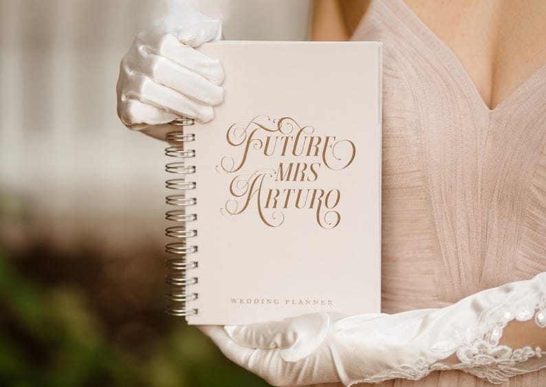 Elegant Wedding Planner, Personalized Printed Wedding Planning Book, Custom Gold Foil Bridal Shower Gift, Bridal Shower Gift Bride - Olivia