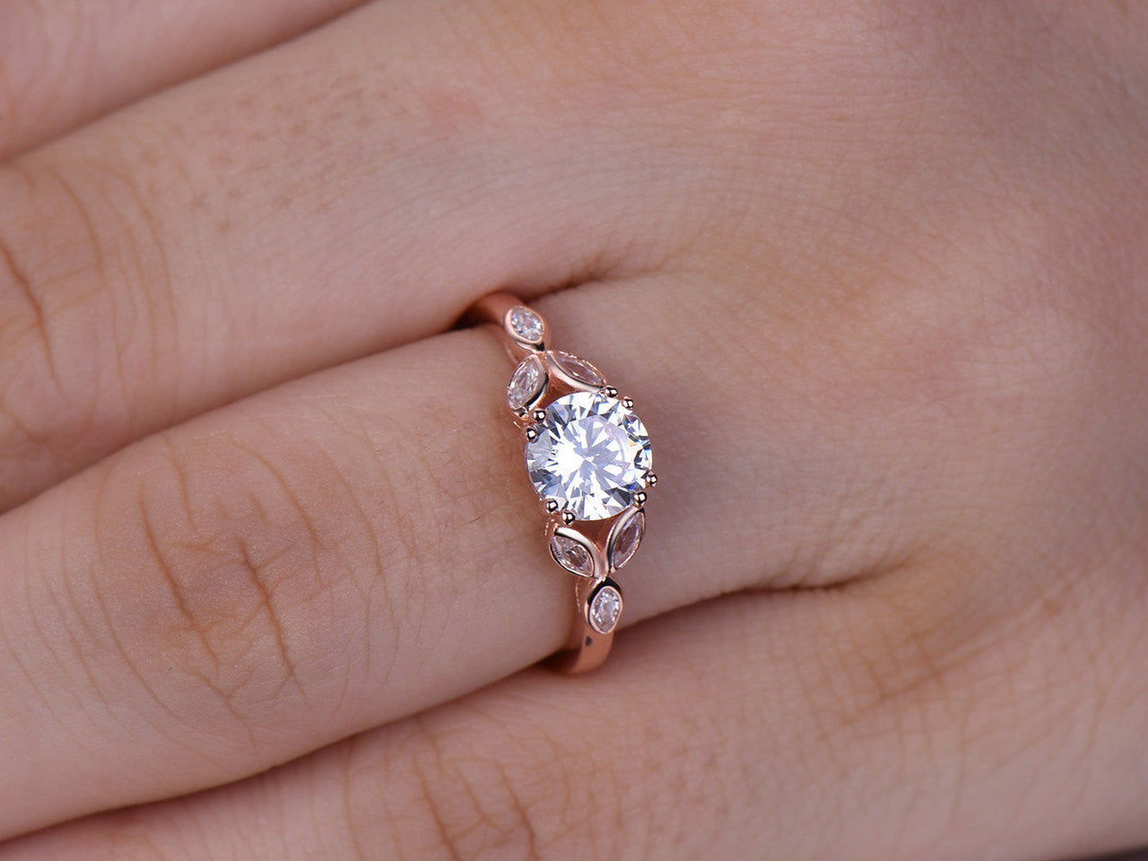 6.5mm Round Cut 1ct Engagement ring 14k Gold wedding Ring