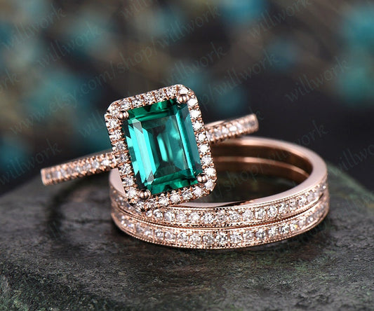3pcs Diamond Halo Ring Emerald Cut Emerald Engagement Ring Set Rose Gold May Birthstone Stacking Vintage Unique Bridal Wedding Ring Set Gift