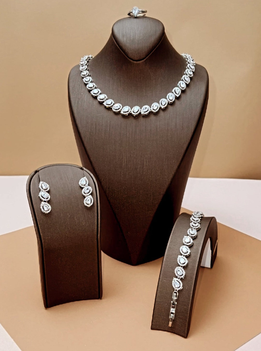 Glam Luxe Jewelry Set With Necklace, Bracelet, Drop Earrings, And Ring *Final Sale*