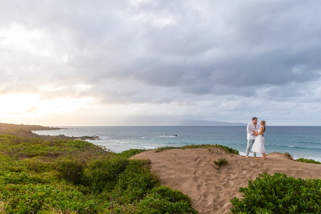 Kelly in Maui: Proposal / Engagement Photography