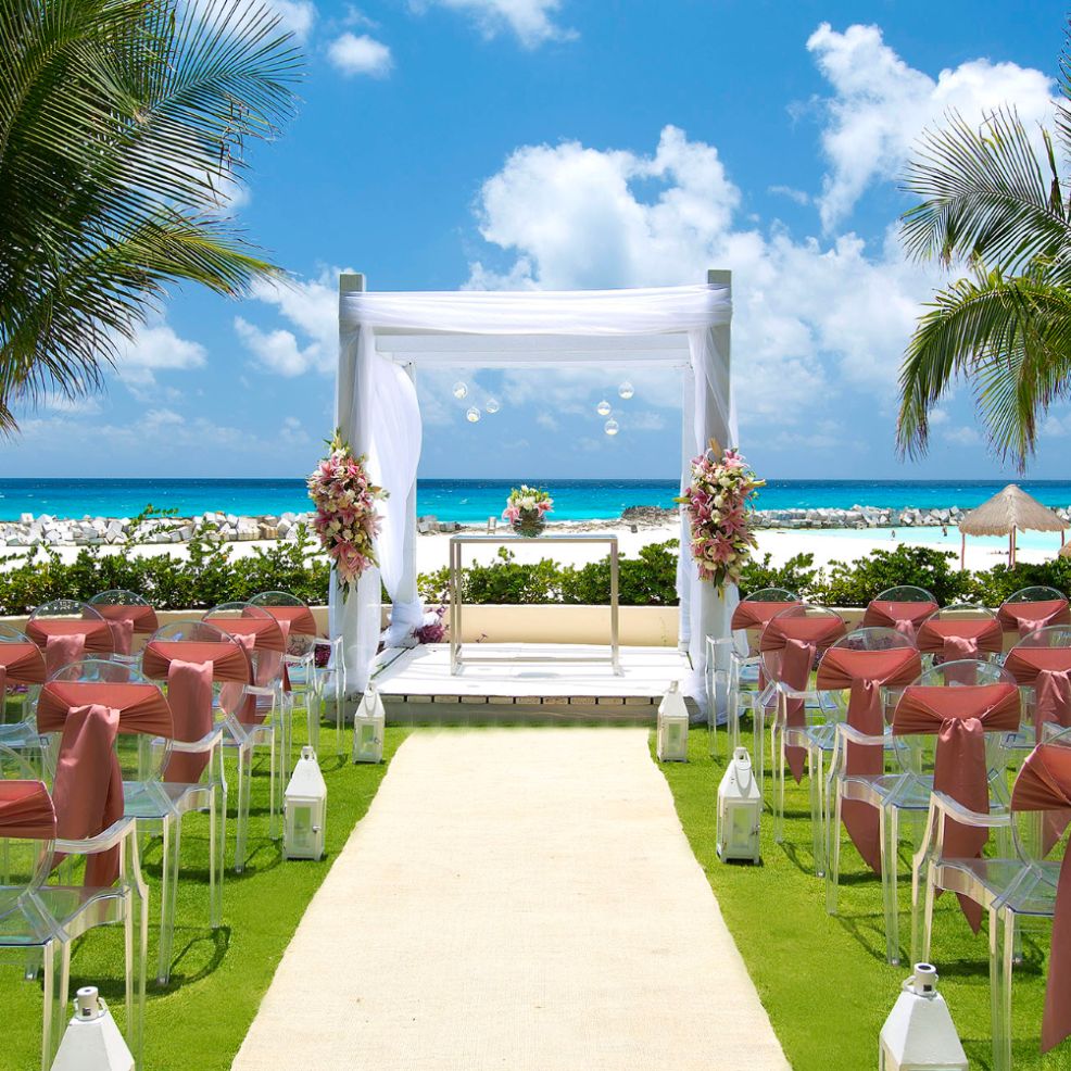 Krystal Grand Cancun Destination Wedding Package