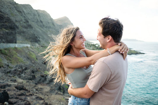 Laura in Honolulu: Proposal / Engagement Photography