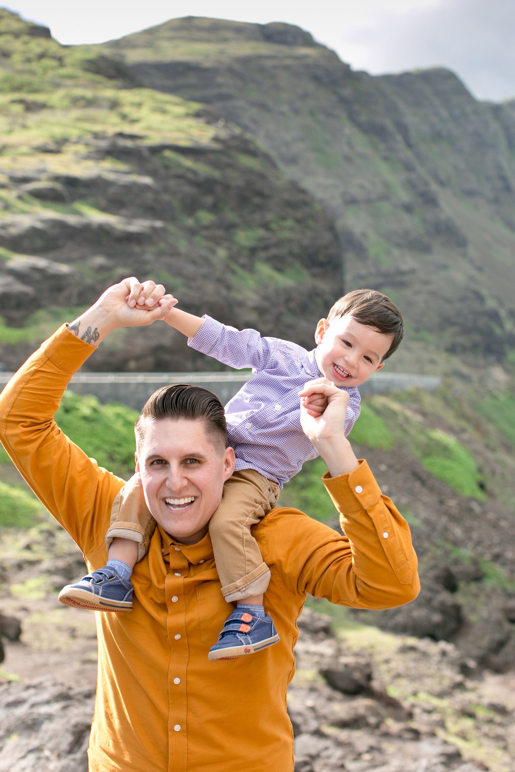 Laura in Honolulu: Proposal / Engagement Photography