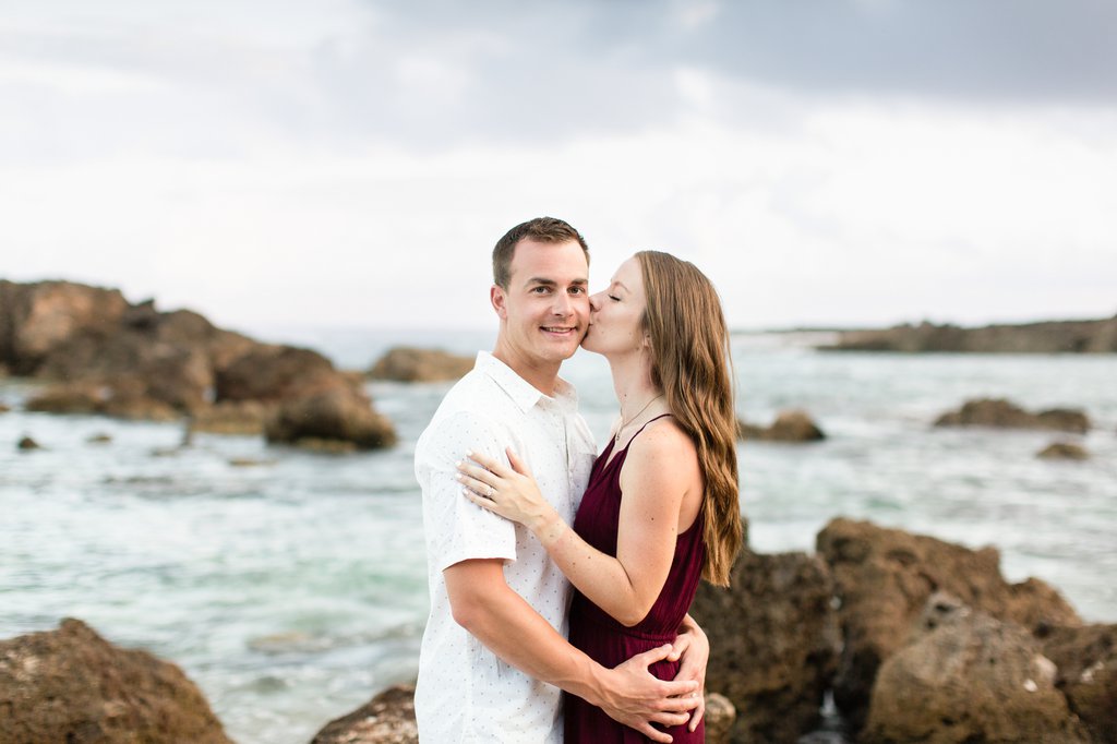 Laura in Honolulu: Proposal / Engagement Photography
