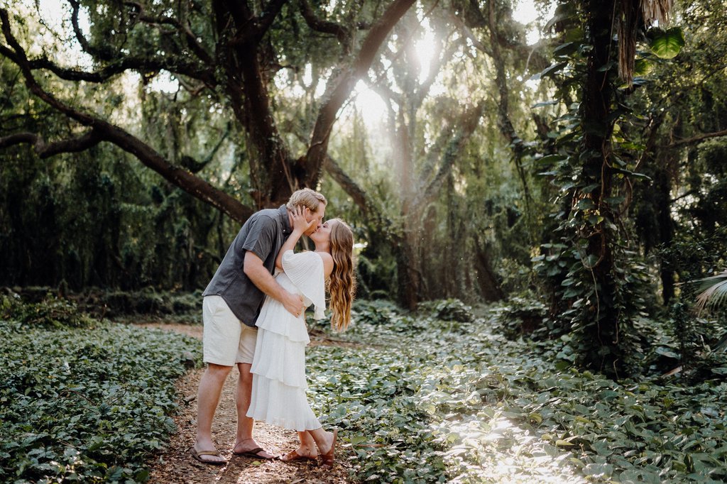 Lauren in Maui: Proposal / Engagement Photography