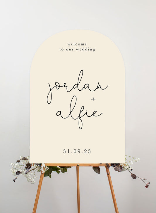 Liv Wedding Sign by Jamie L.