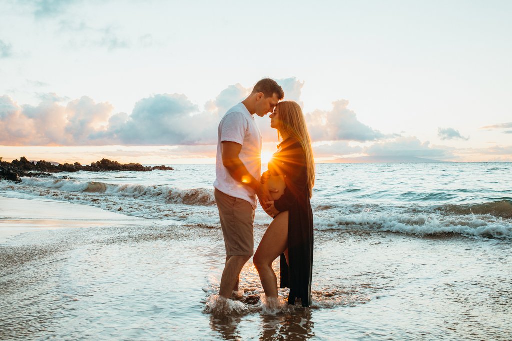 Nicole in Maui: Proposal / Engagement Photography
