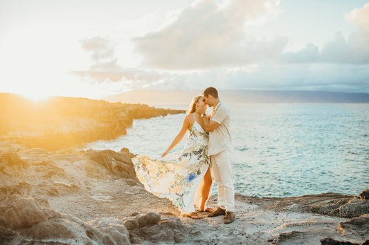 Nicole in Maui: Proposal / Engagement Photography
