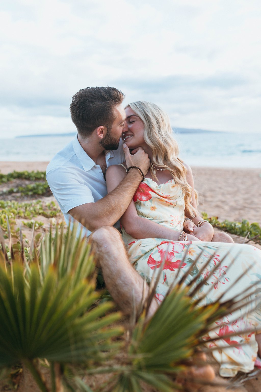 Nicole in Maui: Proposal / Engagement Photography