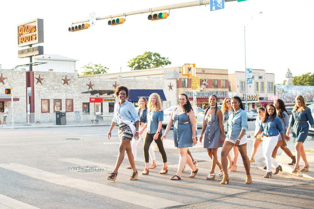 Paige in Austin: Proposal / Engagement Photography