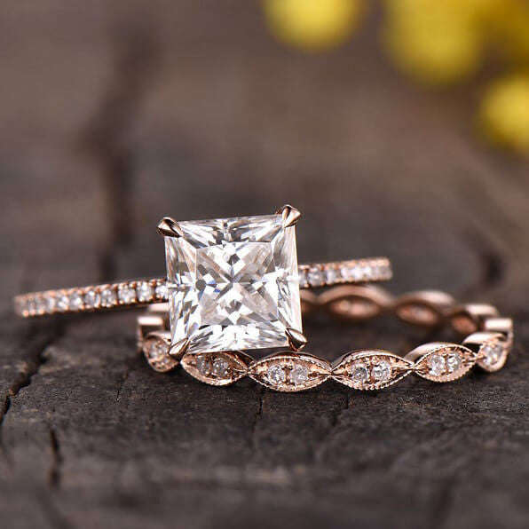 2 Carat Princess Cut Moissanite Engagement Ring Set Rose Gold Accent Diamond
