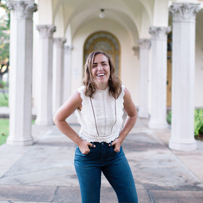 Laura in Honolulu: Proposal / Engagement Photography