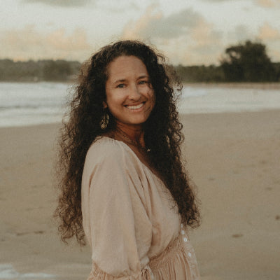 Elana in Kauai: Proposal / Engagement Photography