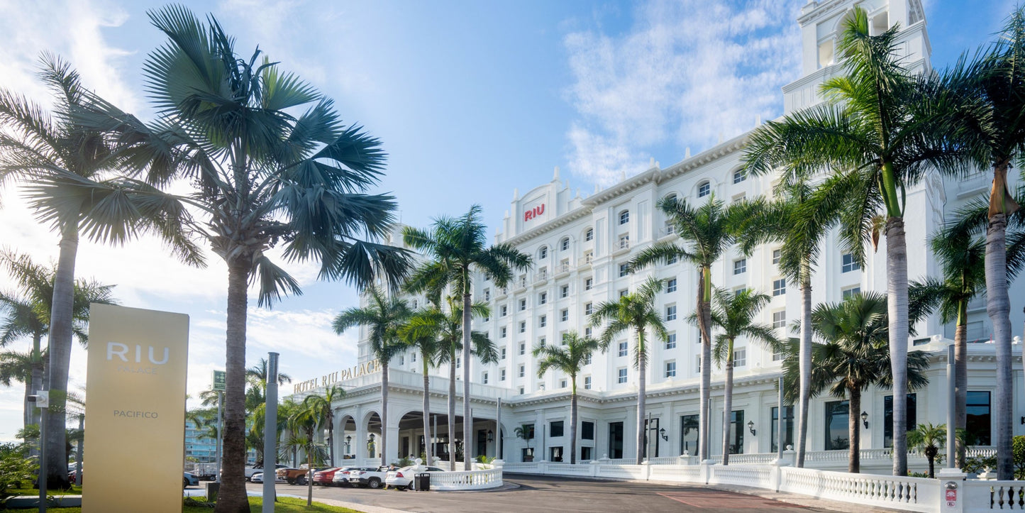 Hotel Riu Palace Pacifico Destination Wedding Package