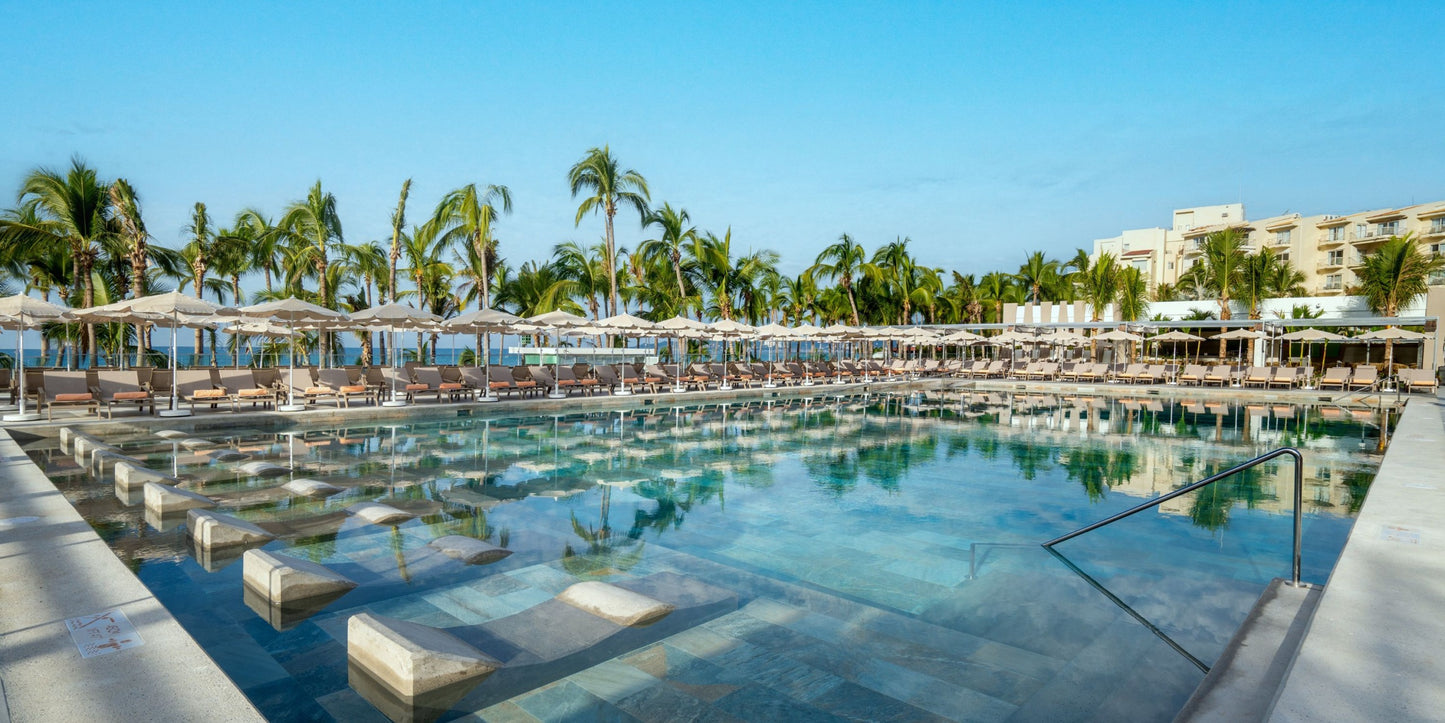 Hotel Riu Palace Pacifico Destination Wedding Package