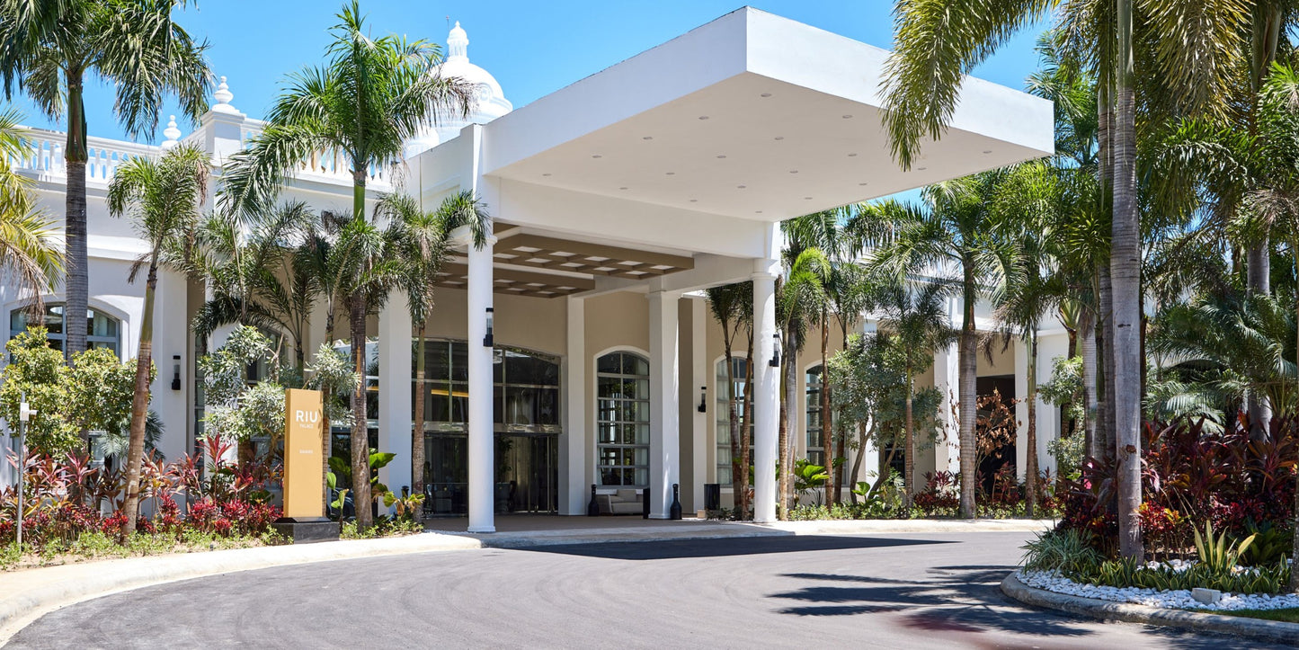 Hotel Riu Palace Bavaro Destination Wedding Package