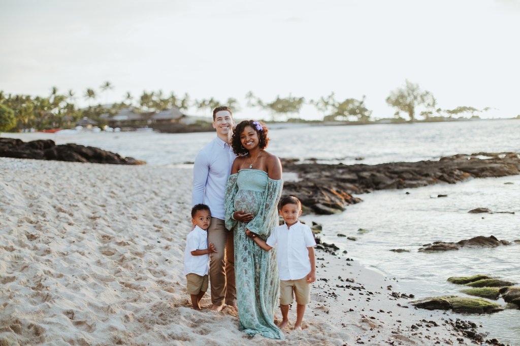 Samantha in Kona: Proposal / Engagement Photography