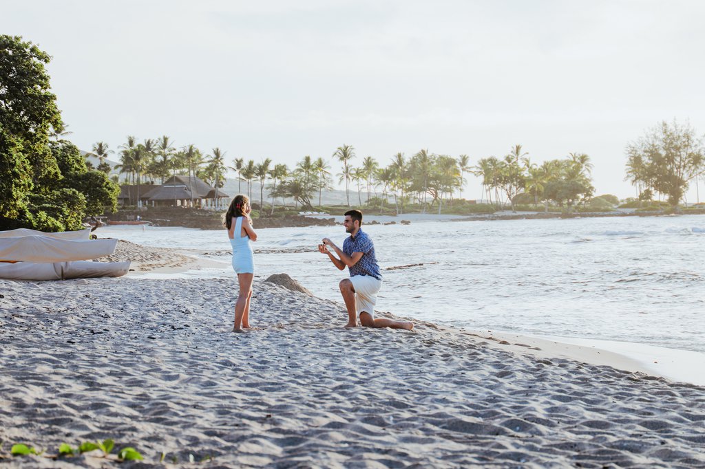 Samantha in Kona: Proposal / Engagement Photography