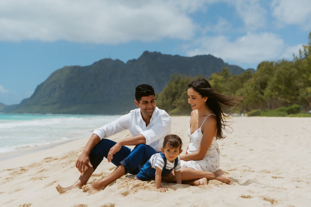 Honolulu: Proposal / Engagement Photography