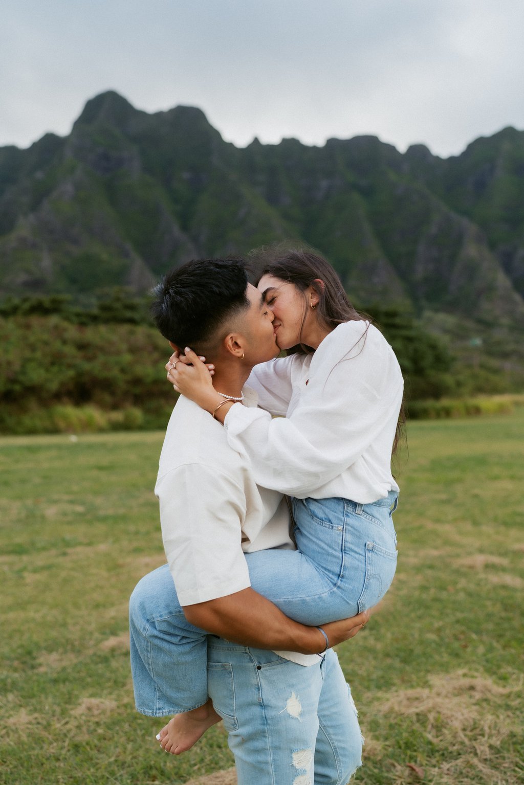 Honolulu: Proposal / Engagement Photography