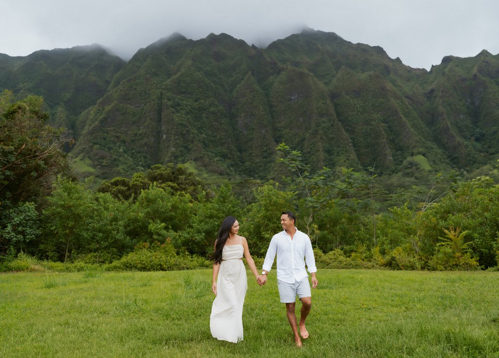 Honolulu: Proposal / Engagement Photography