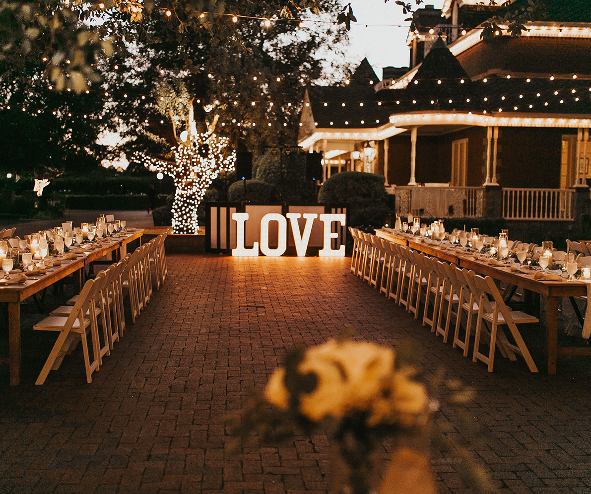 Historical Manor Elite Wedding Package - Mesa, Arizona