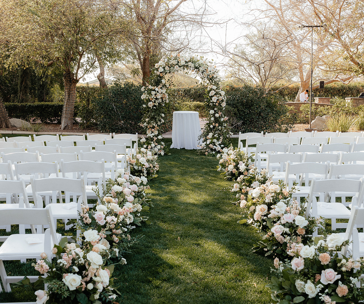 Historical Manor Elite Wedding Package - Mesa, Arizona