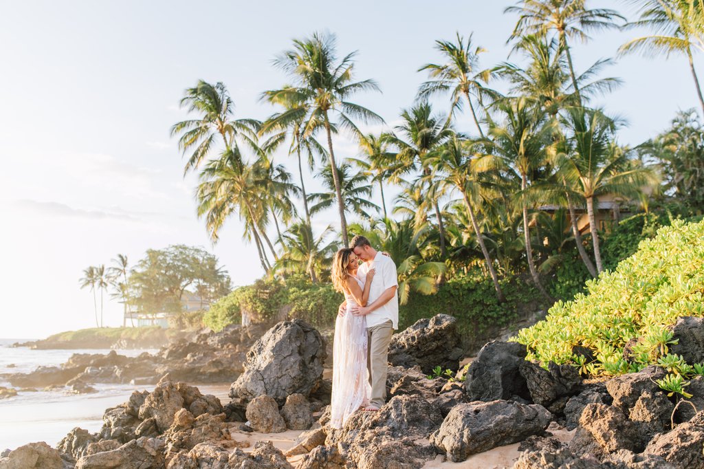 Taena in Maui: Proposal / Engagement Photography